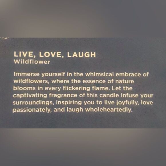 NEW … FOLKESSENCE “Wildflower” Candle - Picture 4 of 4